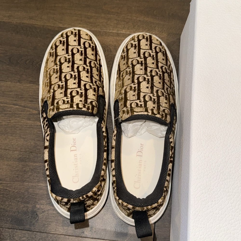Dior Solar Slip-On Sneaker Bronze Dior Oblique Embroidered Velvet - Shoes - Picture 4 of 8